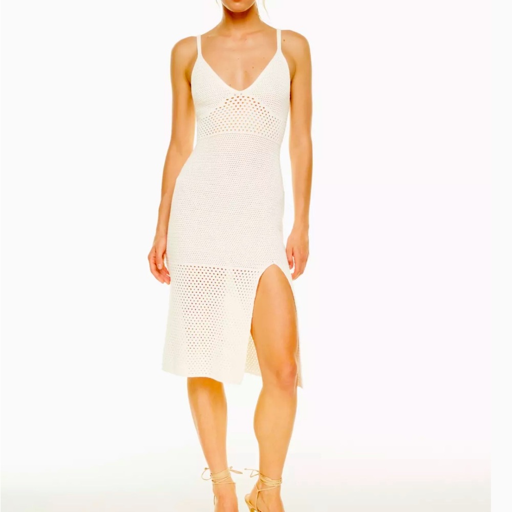 Aritzia Evie Midi Dress
